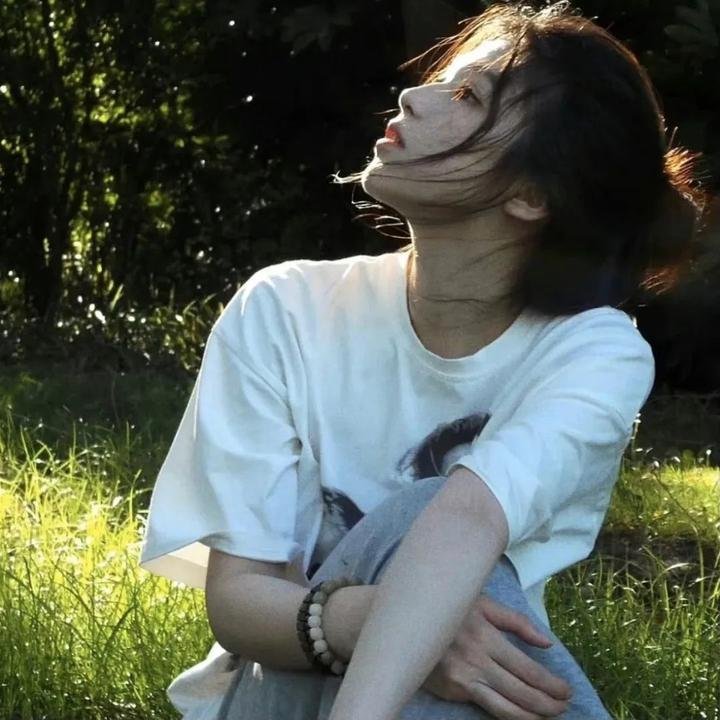 我爱她